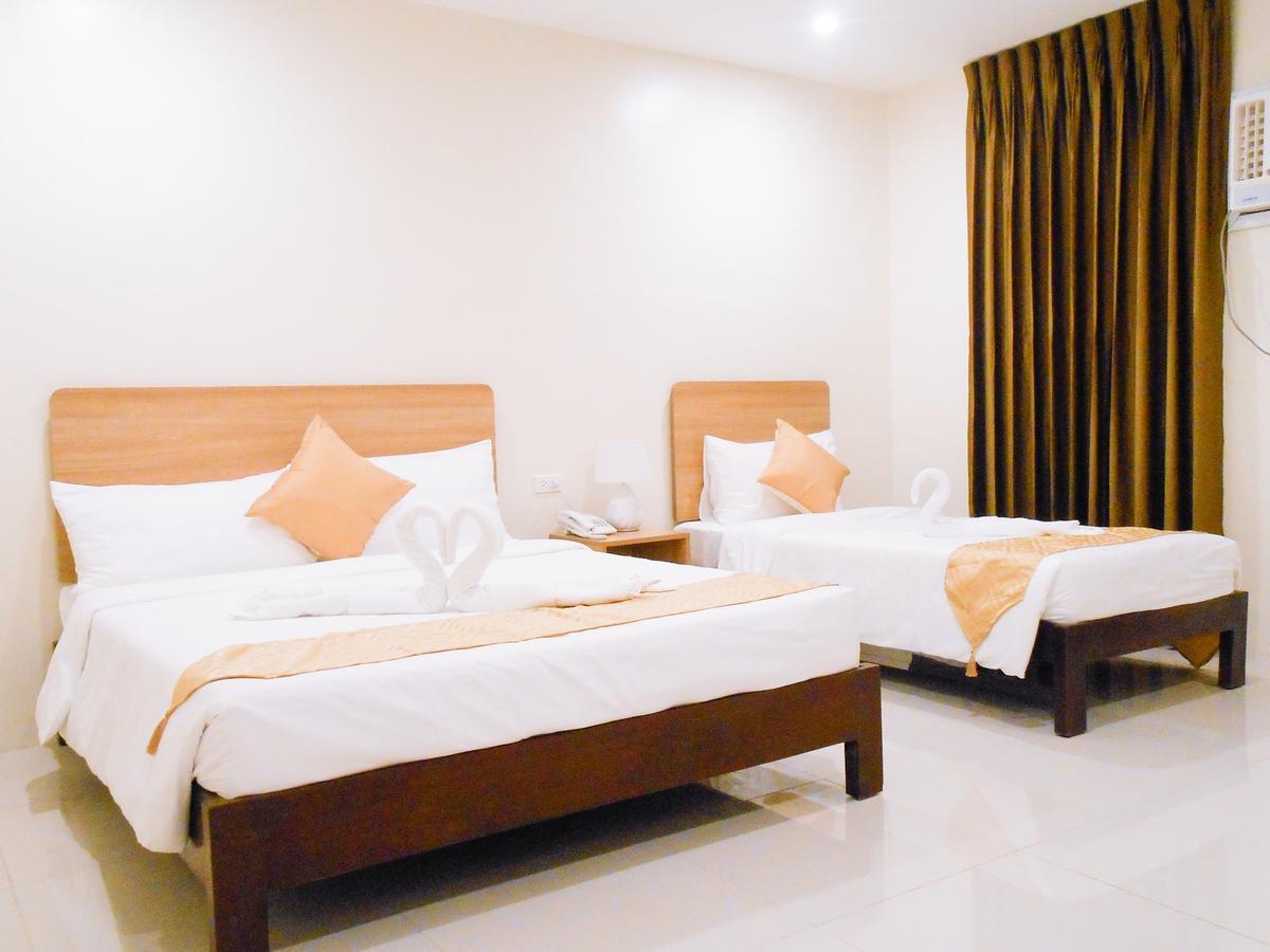 Rublin Hotel Cebu Esterno foto