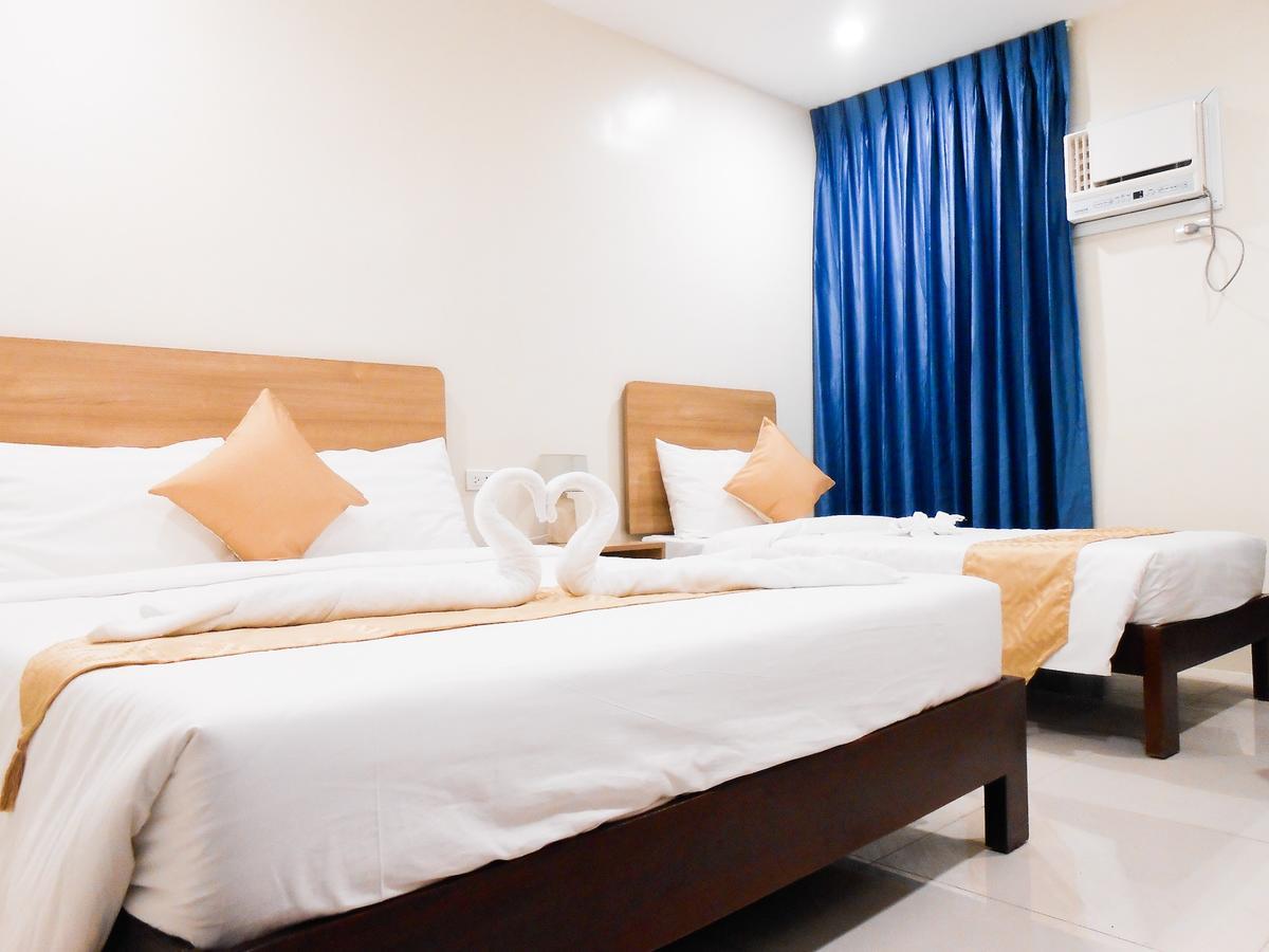 Rublin Hotel Cebu Esterno foto