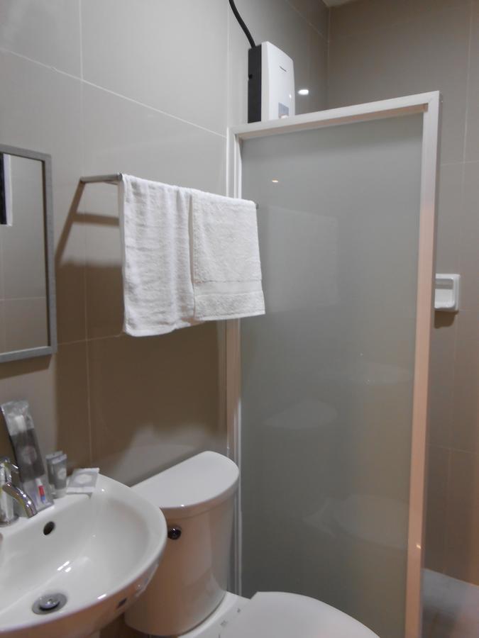 Rublin Hotel Cebu Esterno foto