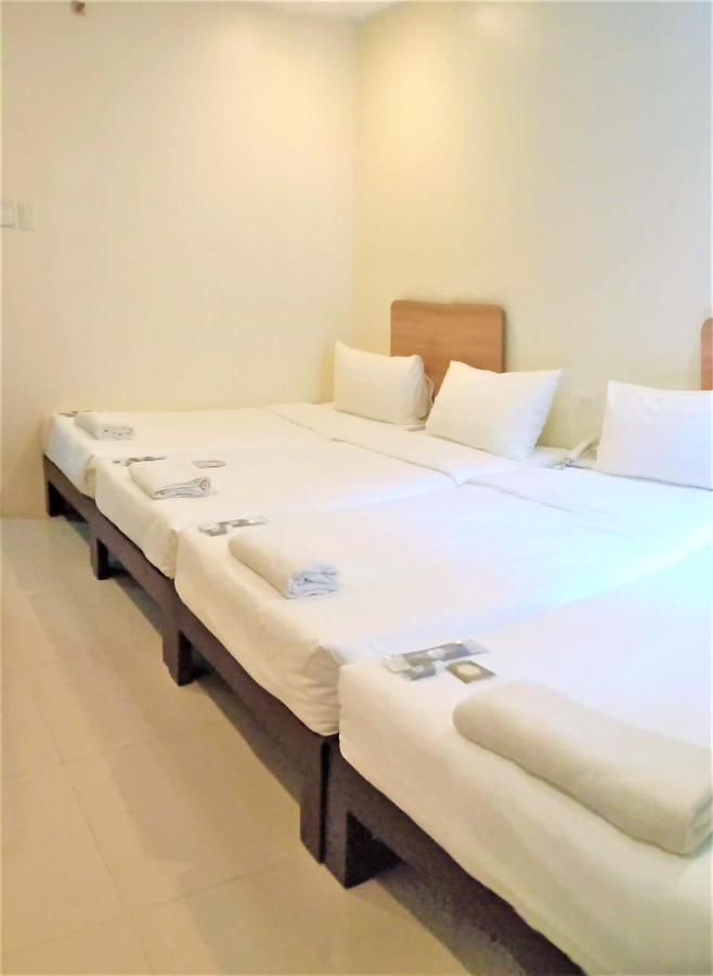 Rublin Hotel Cebu Esterno foto